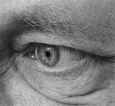 (Hyper-) Realistisches Zeichnen - Portrait intensiv_© Flavio Apel_Kultur Kreis Höxter