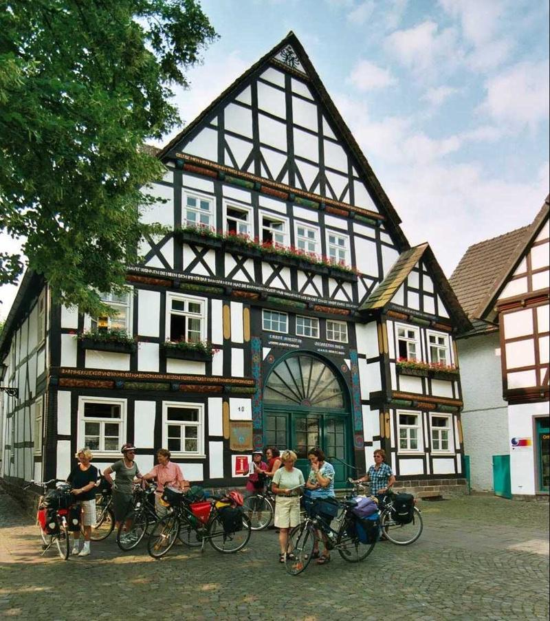 Detailansicht der Adresse anzeigen